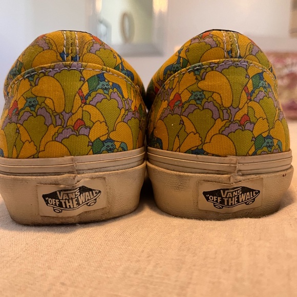 Vintage Beatles Yellow Submarine Vans - Picture 6 of 9